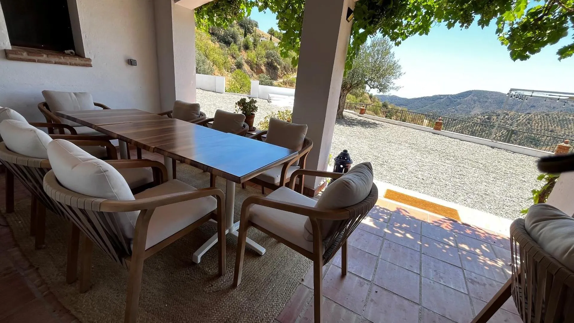 Villa Trompetilla Montes De Malaga With Yoga Studio And Spa